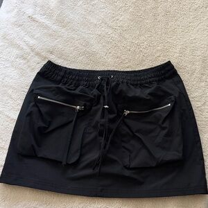 Love Tree Black Mini Skirt with Pockets